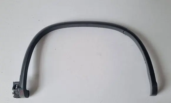 Volkswagen Tiguan Front arch trim 5N0854970