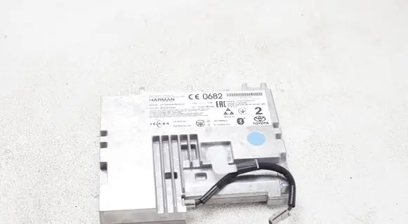 Toyota RAV 4 (XA40) GPS navigation control unit/module 6434CBE2808