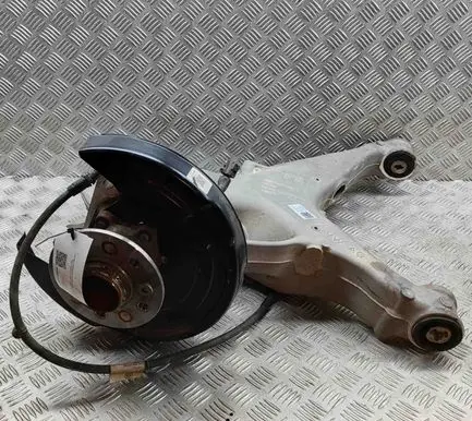 Volkswagen Multivan T6 Rear wheel hub 7T0407621A 7T0501414C