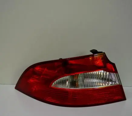 Skoda Superb B6 (3T) Rear/tail lights 6651916L