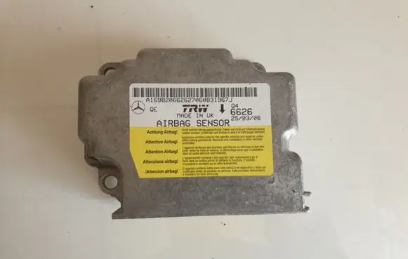 Mercedes-Benz B W245 Airbag control unit/module A1698206626