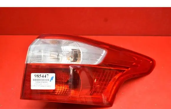Ford Focus Rear/tail lights BM51-13404-G