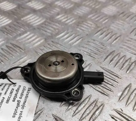 Mercedes-Benz CLS C218 X218 Camshaft pulley/ VANOS A2761560490