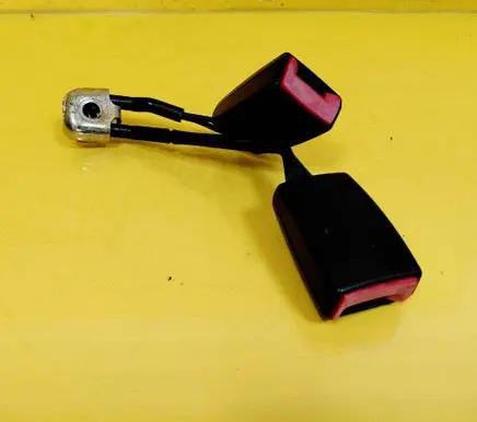 Audi A3 S3 8L Rear seatbelt buckle 8L0857739A