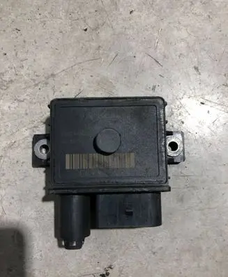 BMW 7 F01 F02 F03 F04 Glow plug pre-heat relay 780015603