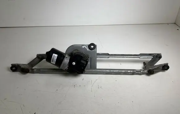 Ford Mustang V Front wiper linkage and motor AR3317500AB