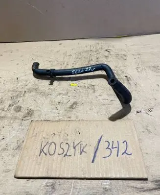 Opel Tigra B Engine coolant pipe/hose 55555684