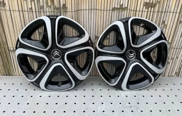 Citroen C4 Aircross R15 wheel hub/cap/trim 