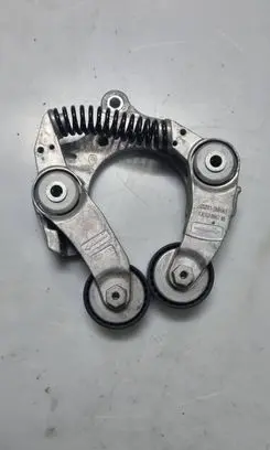 Hyundai Santa Fe Generator/alternator belt tensioner 252812MHA1 1JCG30967NB 25281-2MHA1