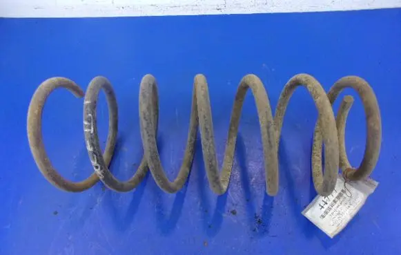 Volkswagen Golf II Front coil spring