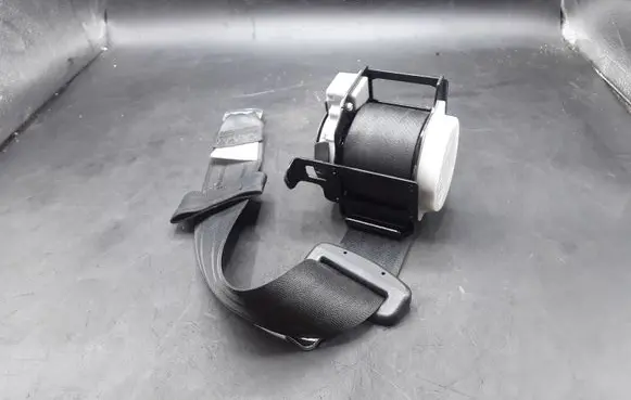 Mazda 6 Rear seatbelt T89482T