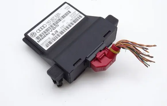 Volkswagen Golf Plus Gateway control module 1K0907530L