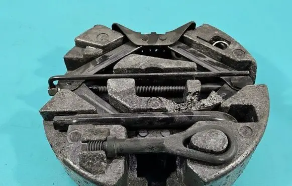 Ford Focus Lift Jack IMPRK1531752
