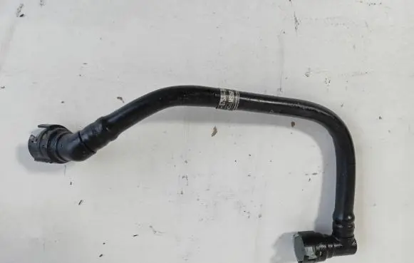 Ford Mustang V Engine coolant pipe/hose BR3E-6758-HA