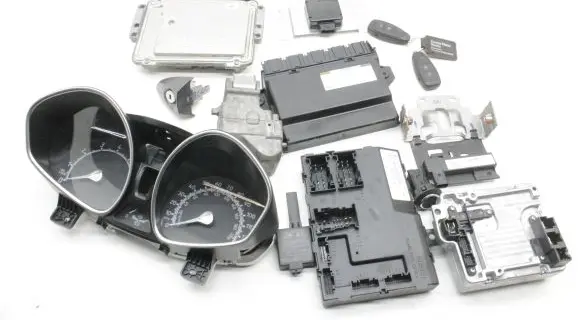 Ford Ecosport Engine ECU kit and lock set HN1512A650AC 8A6T19G481AAR