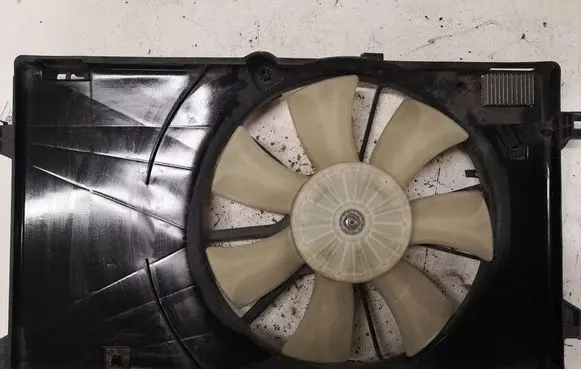 Mazda 5 Fan set 4993003330 1680004850