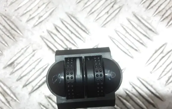 Volkswagen PASSAT B5 Headlight level height control switch 3B0941333C