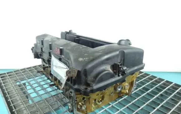 Engine head