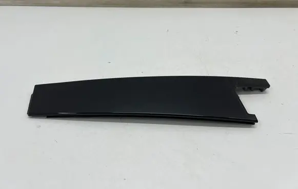 Mercedes-Benz GLA W156 X156 Rear door glass trim molding A1567320329