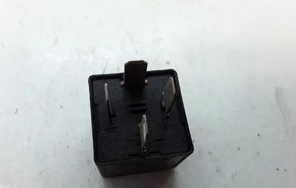 Ford Ka Other relay 2S7T14B192AA V23136B1X66
