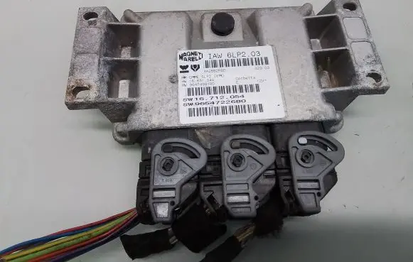 Peugeot 206 Engine control unit/module 9647498180