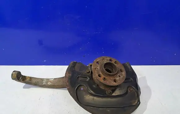 Mercedes-Benz GL X164 Front wheel hub A1643301820 A1644210320