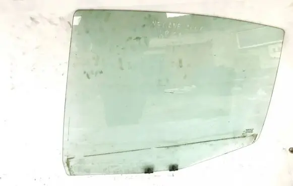 Renault Megane I Rear door window glass
