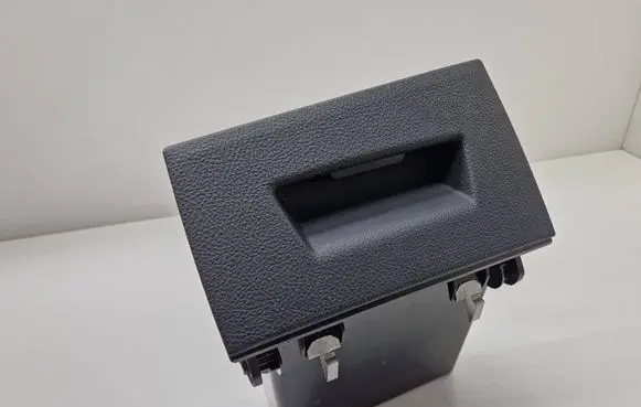 BMW 1 F20 F21 Dashboard storage box/compartment 9211311