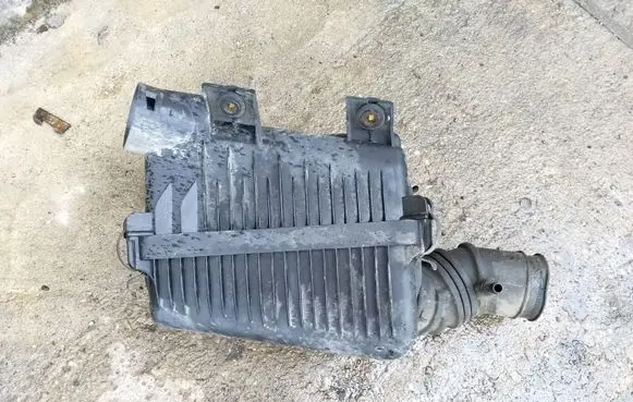 Hyundai Getz Air filter box