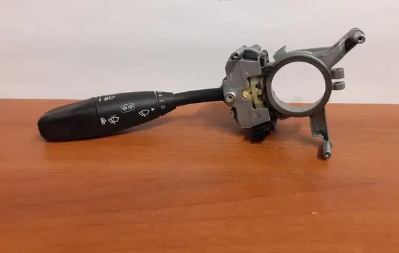 Mercedes-Benz Sprinter W906 Indicator stalk 9854 A9065450310