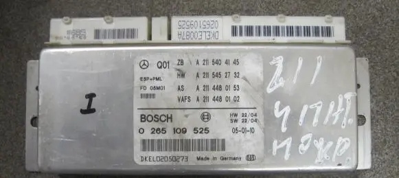 Mercedes-Benz E W211 ESP (stability system) control unit A2115452732 A2115404145