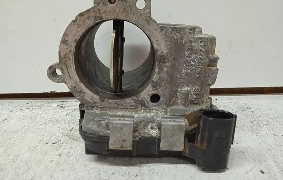 Iveco Daily 6th gen Throttle valve 5801727743