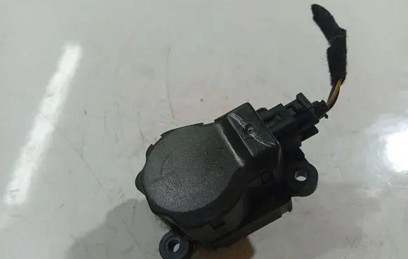 Ford S-MAX Air flap motor/actuator 3M5H19E616AB