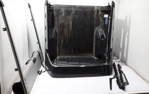 Ford Ranger Pickup box tonneau cover 2315767