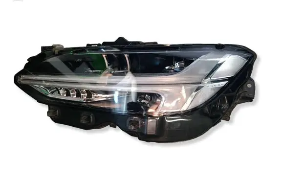 Volvo S90, V90 Headlight/headlamp 32228310
