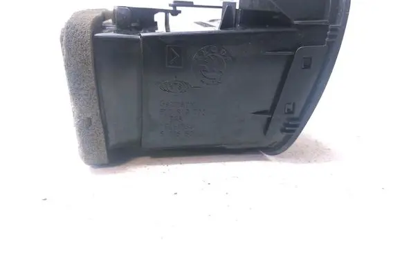 Skoda Yeti (5L) Dashboard side air vent grill/cover trim 5L0819702
