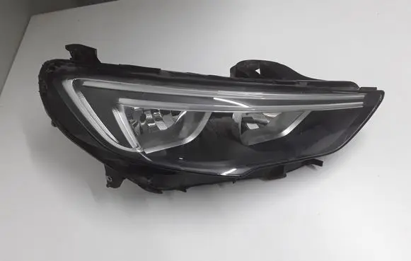 Opel Insignia B Headlight/headlamp 39122969