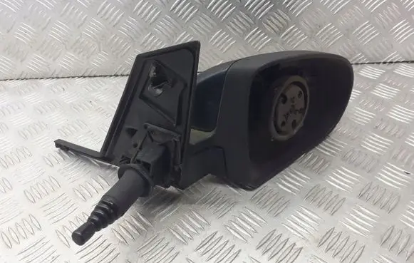Mitsubishi Colt CZ3 Front door electric wing mirror E9014259