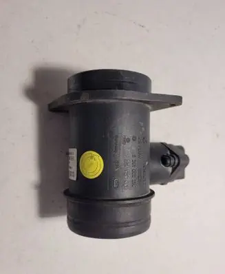 Audi A4 S4 B5 8D Mass air flow meter 028906461 0281002216