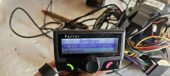 Opel Zafira B Hands-free kit PARROT CK3100 CK3100N