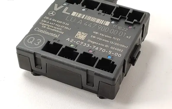 Mercedes-Benz Vito Viano W447 Door control unit/module 4479000001