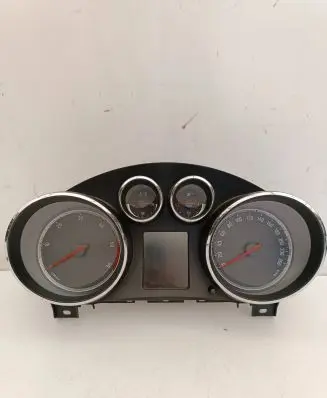 Opel Insignia A Speedometer (instrument cluster) 12844138