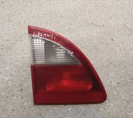 Ford Galaxy Tailgate rear/tail lights YM2113A603AB 2NR964365016