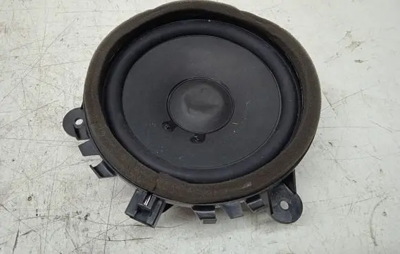 Volvo S60 Front door speaker 30657445