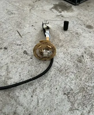 Opel Antara Fuel level sensor Akn00519