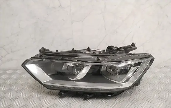 Volkswagen PASSAT B8 Headlight/headlamp 3G1941035C