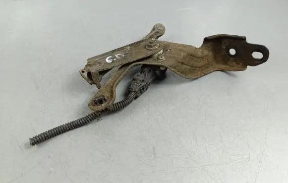 Mitsubishi Outlander Rear air suspension level height sensor 