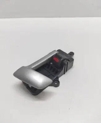Hyundai Santa Fe Front door interior handle 82623
