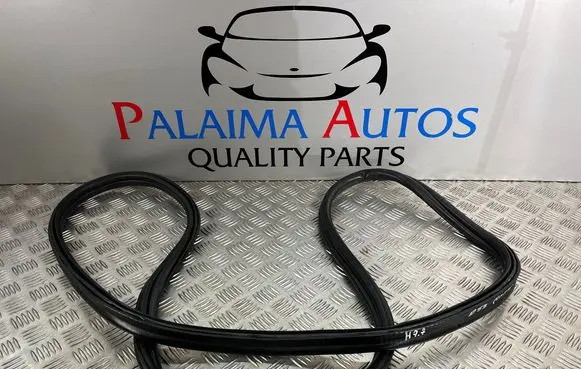 Citroen DS3 Trunk rubber seal (body) 