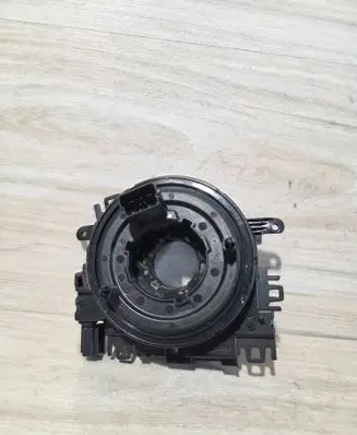Volkswagen Golf VII Airbag slip ring squib (SRS ring) 5Q0953569A 409216H